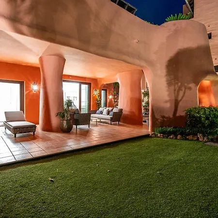 Apartment Ground Floor Luxurious *