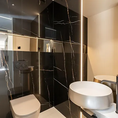Ground Floor Luxurious Apartment