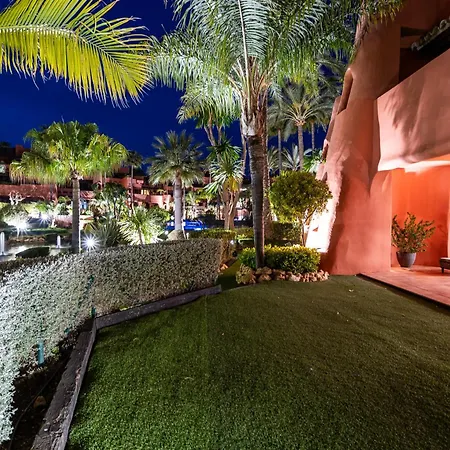 Ground Floor Luxurious Apartment *