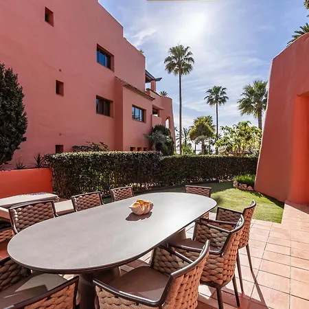 Ground Floor Luxurious Apartment Estepona