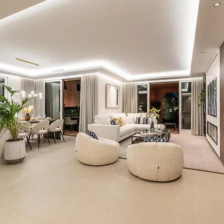 Apartment Ground Floor Luxurious *