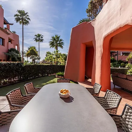 Ground Floor Luxurious Apartment Estepona