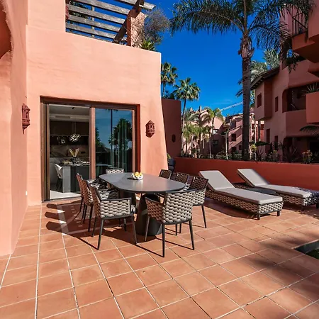 Apartment Ground Floor Luxurious Estepona